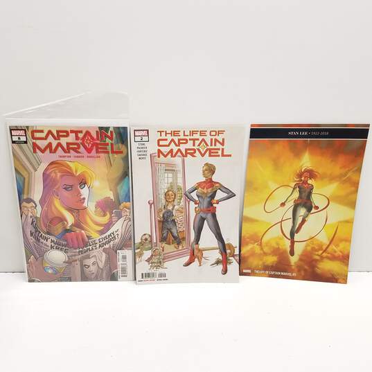 Marvel Captain Marvel Comic Books image number 6