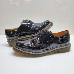 WOMENS DR. MARTENS PATENT LEATHER SHOES SIZE 9