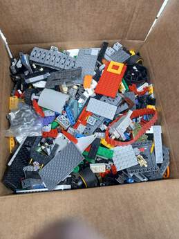9.5lbs of Assorted Lego Blocks and Assorted Toys