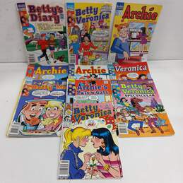 Vintage Bundle of 10 Assorted Archie Comic Books