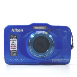 Nikon Coolpix S31 10.1MP Waterproof Digital Camera -READ DESCRIPTION- alternative image