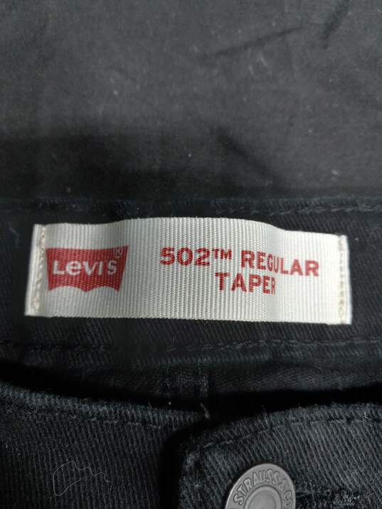 Women’s Levi’s 502 Regular Taper Leg Jean Sz 14R image number 2
