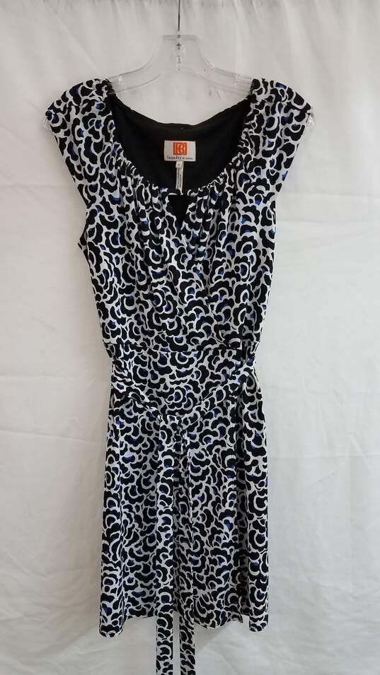 Abstract Short Sleeve Wrap Dress - S image number 1