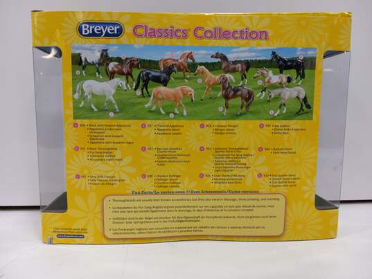 Breyer Classics Collection Black Thoroughbred Horse Figure IOB image number 2