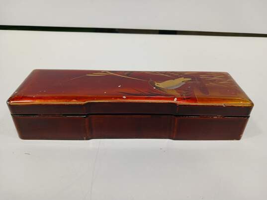 Vintage Japanese Style Lacquered Box With Bird Design image number 3