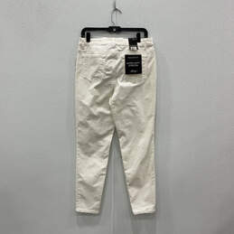 NWT Womens White Denim Light Wash Pocket Stretch Skinny Jeans Size 12 alternative image
