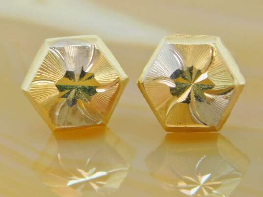 14K Tri Color Gold Pinwheel Etched Hexagon Stud Earrings 0.9g image number 1