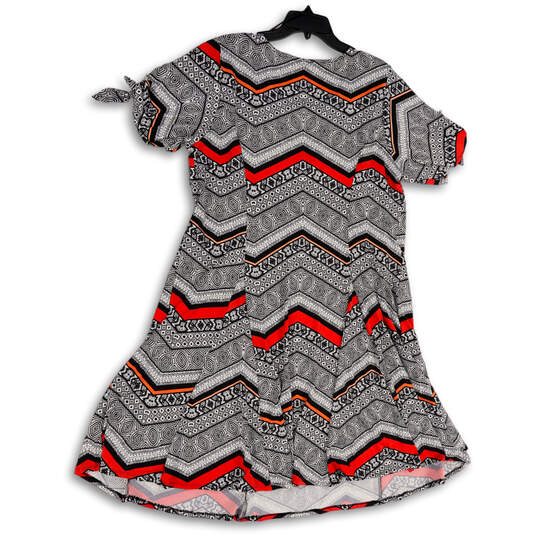 NWT Womens Multicolor Printed Round Neck Short Sleeve Fit & Flare Dress 2X image number 2