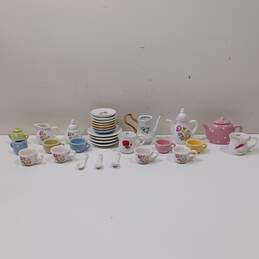 Bundle of 31 Mini Tea Set Pieces