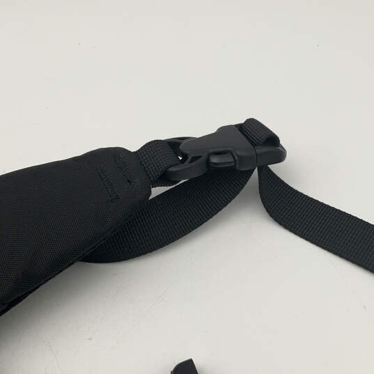 Mens Black Adjustable Strap Buckle Zipper Inner Pockets Fanny Pack image number 5