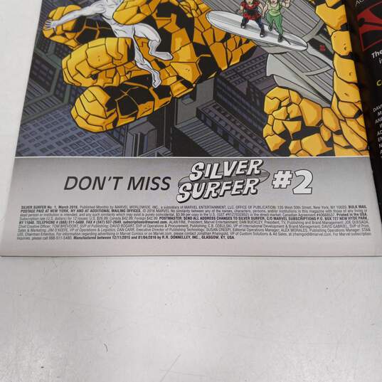 Bundle of 12 Assorted Marvel Comic Books image number 6
