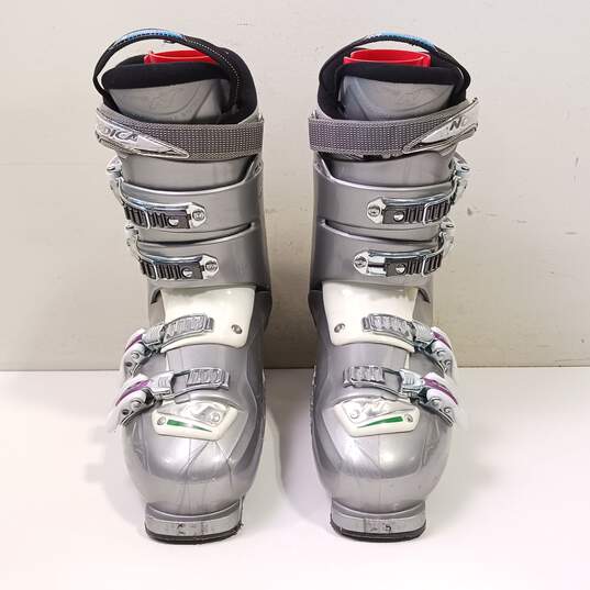 Nordica Women's Ski Boots Size 325mm image number 1