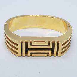 Tory Burch Gold Tone Fitbit Hinge Bracelet 74.6g alternative image