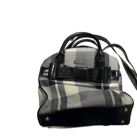 Black & White Handbag W/Bow image number 1