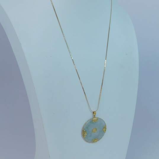14K Yellow Gold Chinese Good Fortune Jade Disc Pendant Necklace 10.9g image number 3