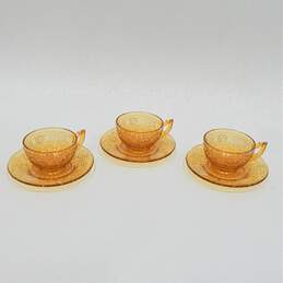 VNTG Indiana Glass Daisy Amber Tea Cups & Saucers Set of 3