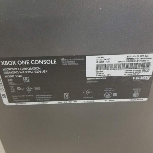 Halo 5 Microsoft Xbox One 1540 1TB Console image number 5