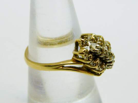14KP Yellow Gold 0.25 CTTW Diamond Cluster Ring 4.5g image number 2
