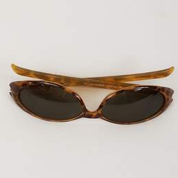 Gucci Eyewear Oval Sunglasses Tortoise Giraffe