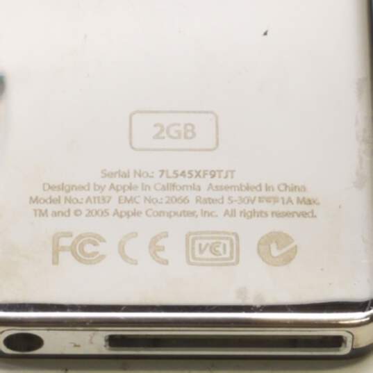 Apple iPod Nano (1st Generation) - Black (A1137) 2GB image number 8