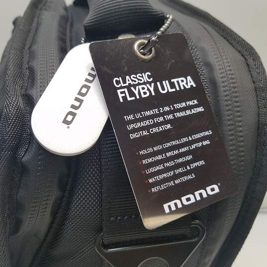 Mono Classic Flyby Ultra Backpack image number 9