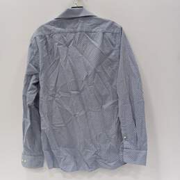 Tommy Hilfiger Men's Blue Button-Up Size 15 alternative image