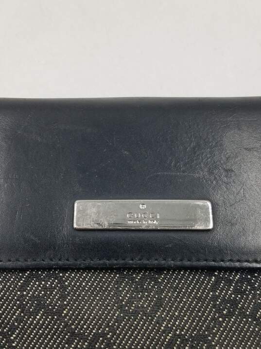 Authentic Gucci GG Black Bi-Fold Wallet image number 7