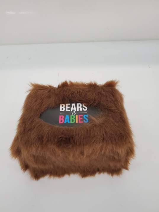 Bears vs Babies: A Card Game image number 1
