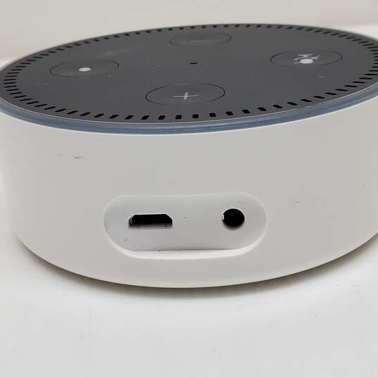 Amazon Echo Dot Model RS03QR White image number 3