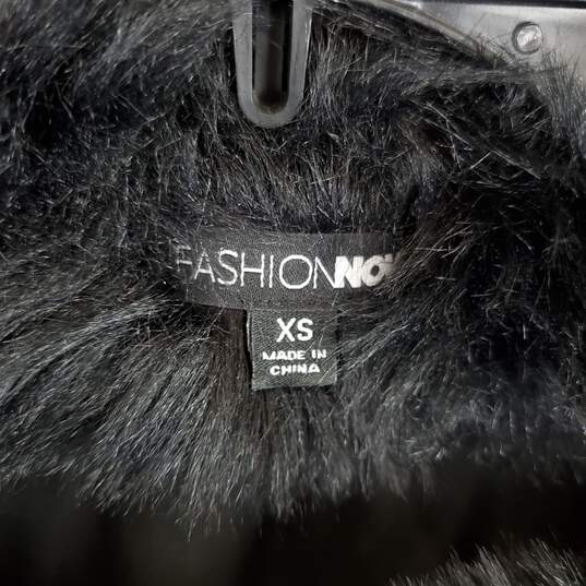 Fashion Nova Women Black Faux Fur Coat XS image number 3