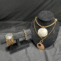 4 pc Gold Colored Necklace and Bracelet Bundle
