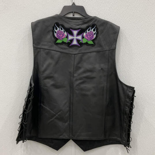 Mens Black Leather Patches Side Laces Pockets Snap Biker Vest Size 54 image number 2