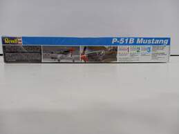 Revell P-51B Mustang 1:32 Model Kit NIB alternative image