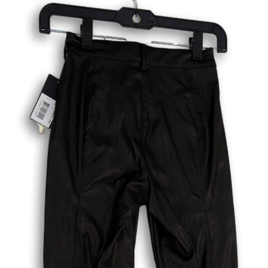 NWT Womens Black Faux Leather Flat Front Skinny Leg Ankle Pants Size 0 image number 4
