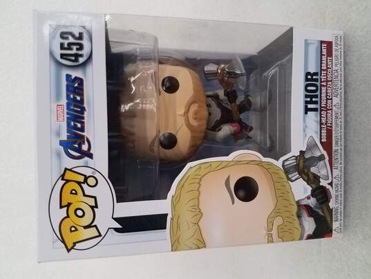 Funko Pop! Marvel Avengers Thor 452  Bobble-Head Figure image number 1