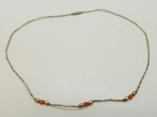 Southwestern Artisan 925 Liquid Silver Onyx & Coral Beaded Necklaces 8.1g image number 3