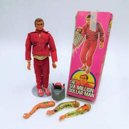 Vintage 1973 Kenner Steve Austin Six Million Dollar Man with Bionic Action Arm