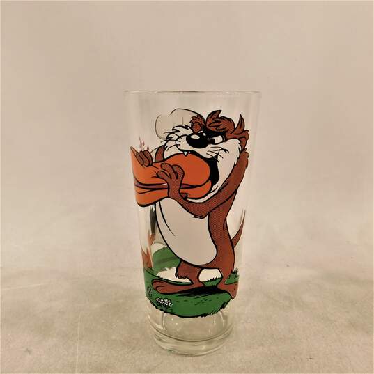 Assorted Vntg Collector Glasses Mugs Garfield Looney Tunes Batman Peanuts Lot image number 2