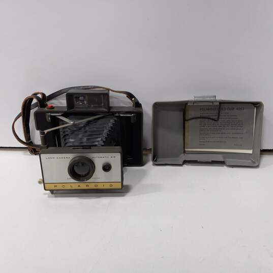 Polaroid Automatic 215 Land Camera w/ Case image number 2