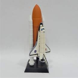 NASA Space Shuttle Discovery Model Full Stack Display 1/100