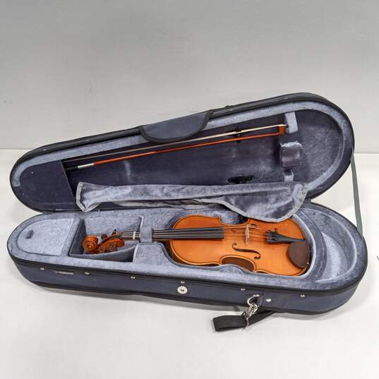 J. Yamaha 2005 Acoustic Violin Model V-5 w/ Bow & Case image number 1