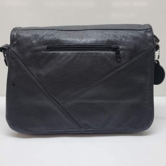 DeSantis Black Leather Gunhide Crossbody Bag Purse 12x9x2" image number 3