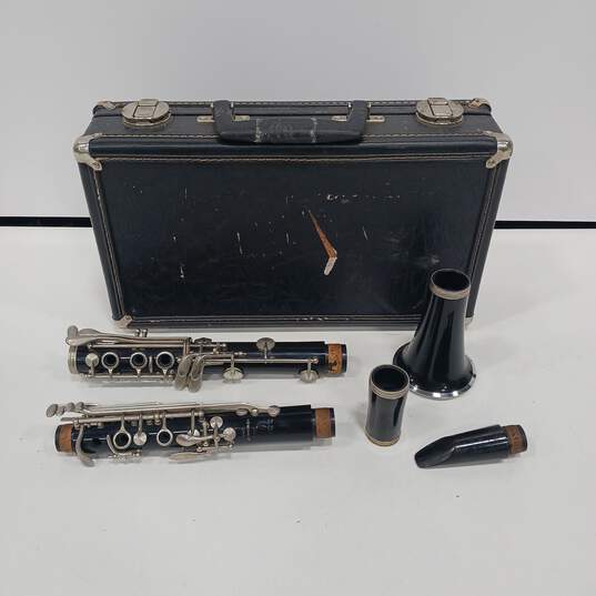 Kenosha Wisconsin Clarinet w/Black Hard Case image number 1