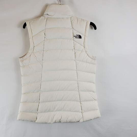 The North Face Women White Puffer Vest M image number 2