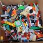 8lbs of Assorted Lego Building Bricks & Pieces image number 1