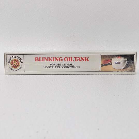 Bachmann Blinking Oil Tank HO Scale - BRAND NEW & SEALED image number 3