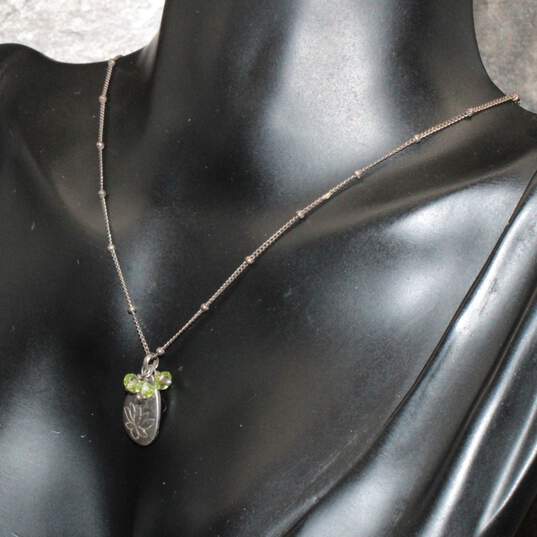 Artisan Satya Signed Sterling Silver Green Accent Pendant Necklace - 3.8g image number 2
