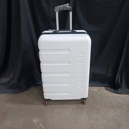 Swiss Gear 28In White Lockable Luggage