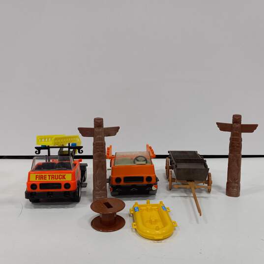 Vintage Playmobil Trucks & Totem Poles Assorted Lot image number 2