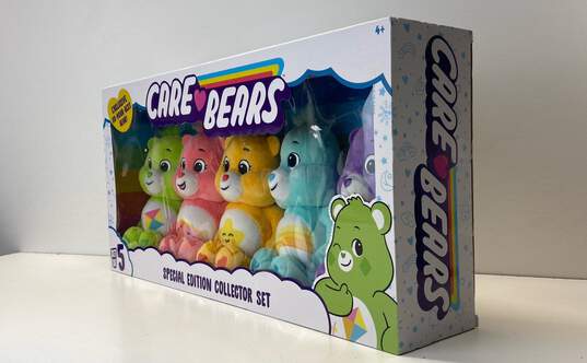 Care Bears Set of 5 Exclusive Do-Your-Best Bear Special Edition Collector Set image number 3